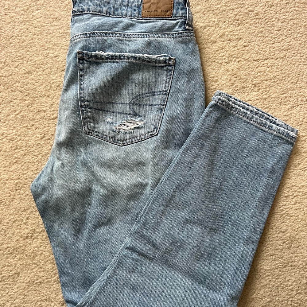 American Eagle Light Blue Jeans